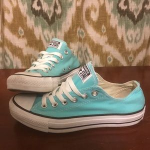Light blue converse